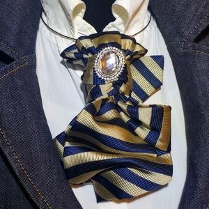 BRANDY Necktie Escarpe